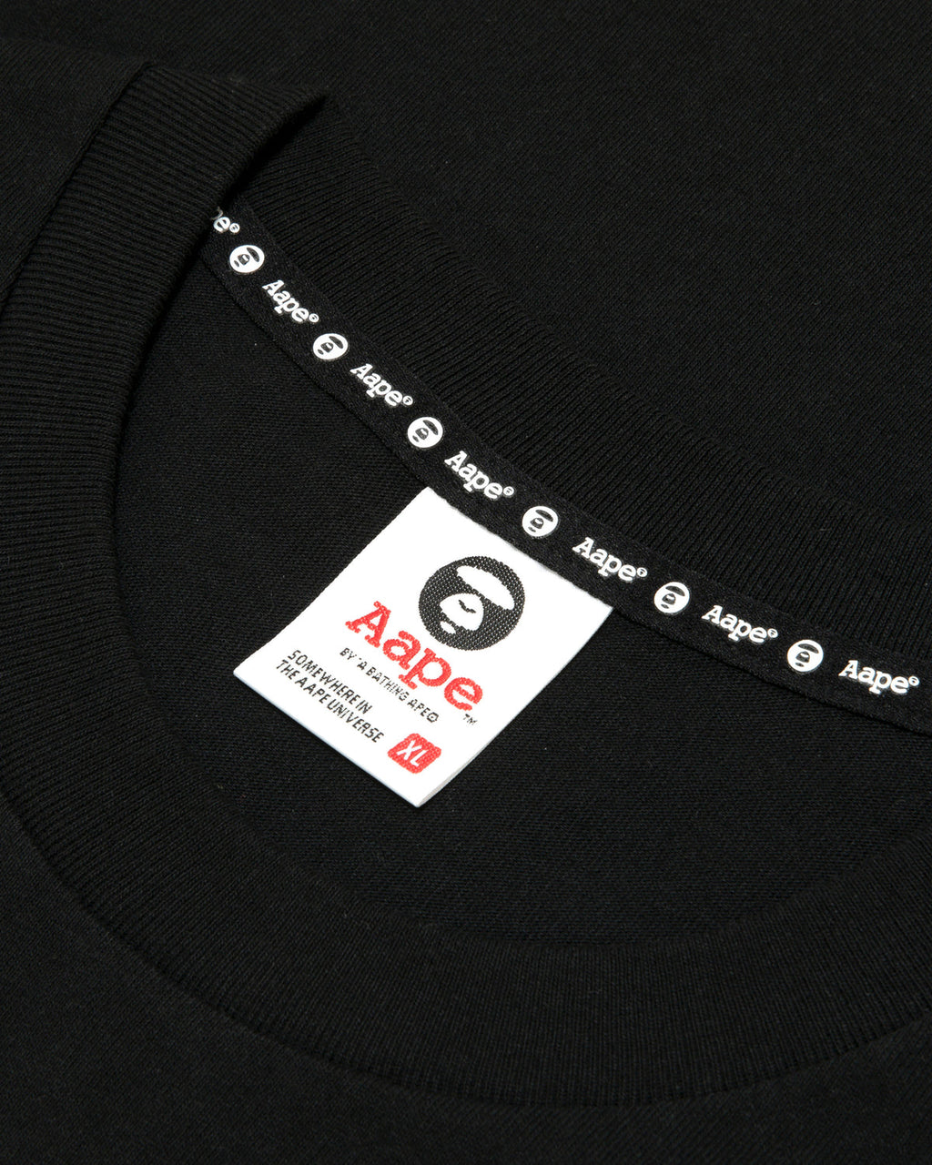 AAPE 004