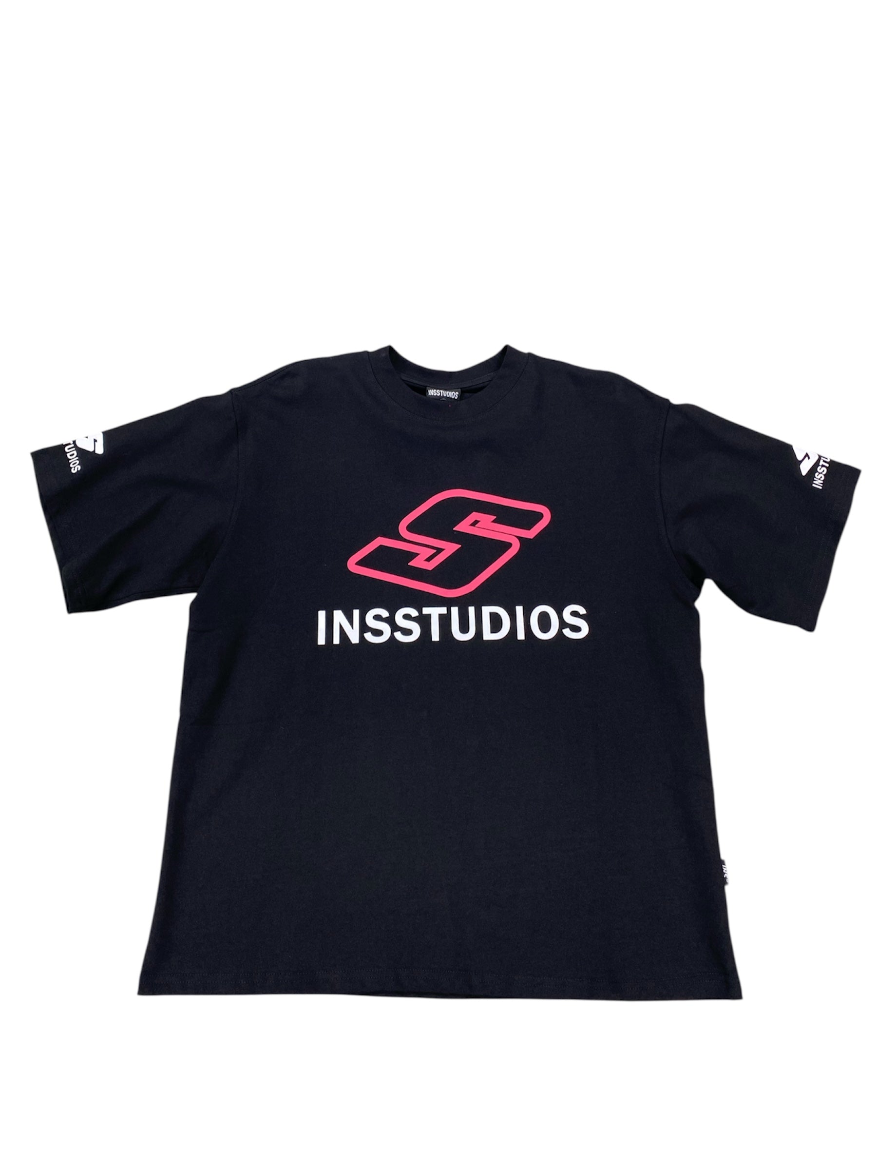 INS BIG FRONT LOGO TEE