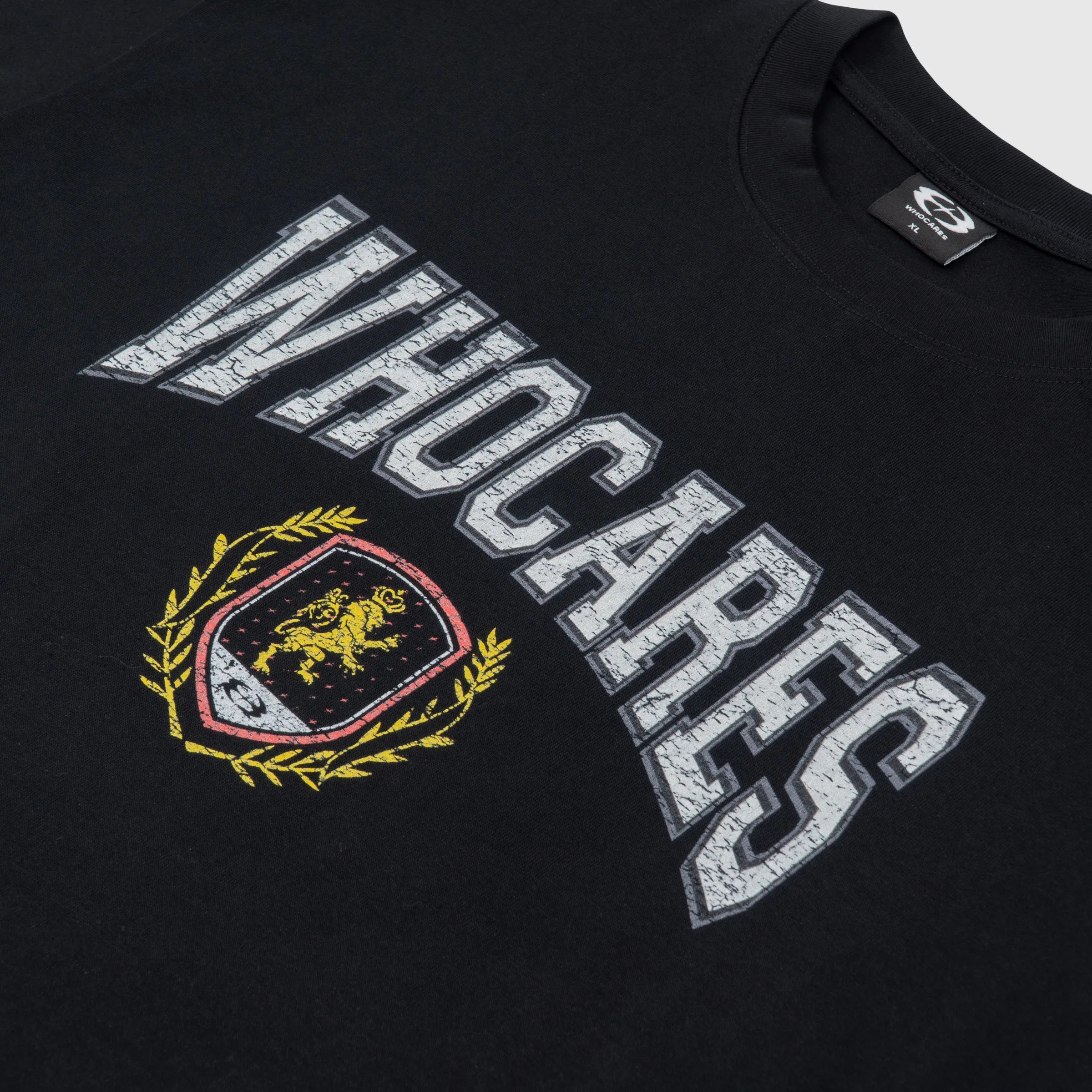 WHOCARES DD VARSITY TEE BLACK