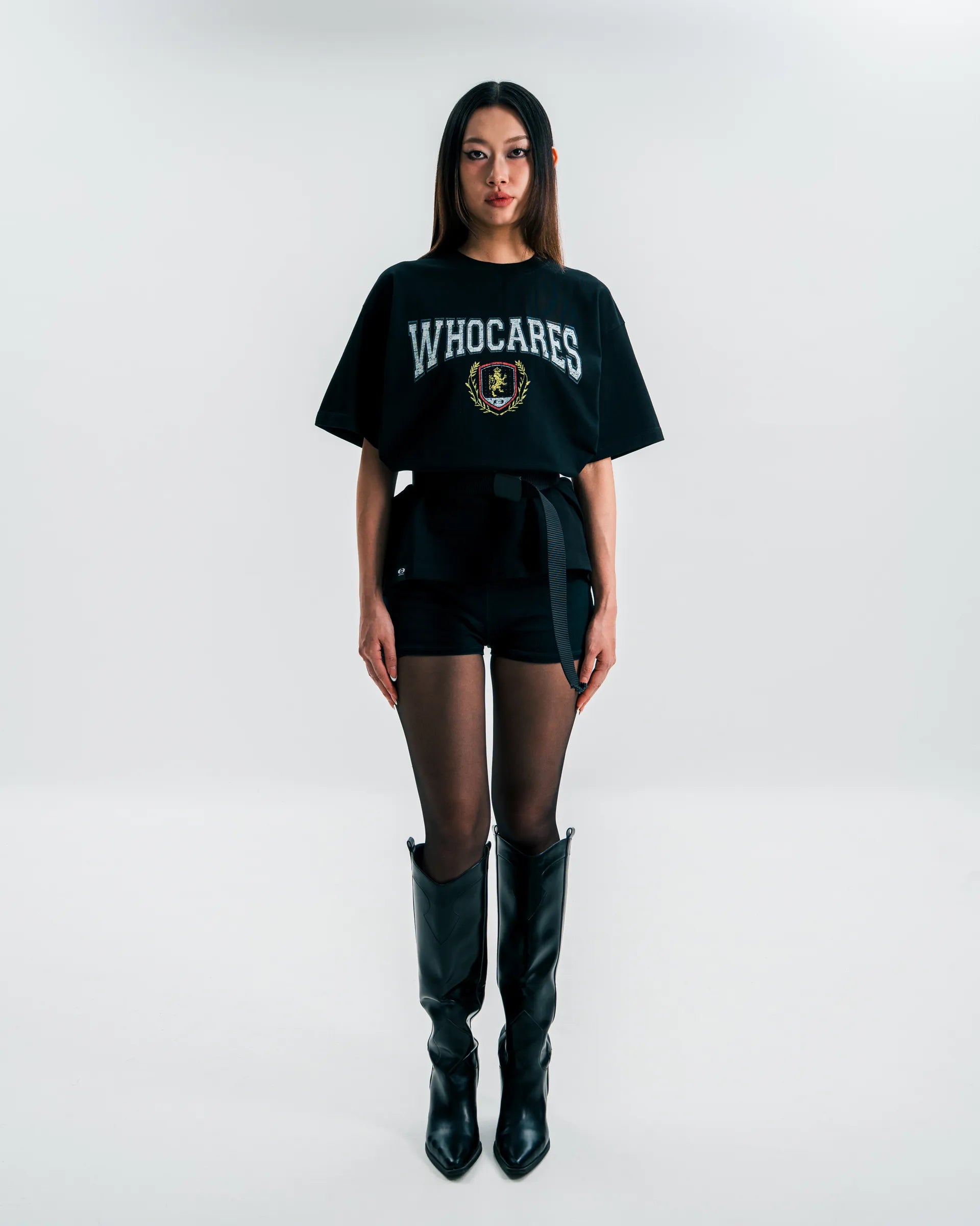 WHOCARES DD VARSITY TEE BLACK