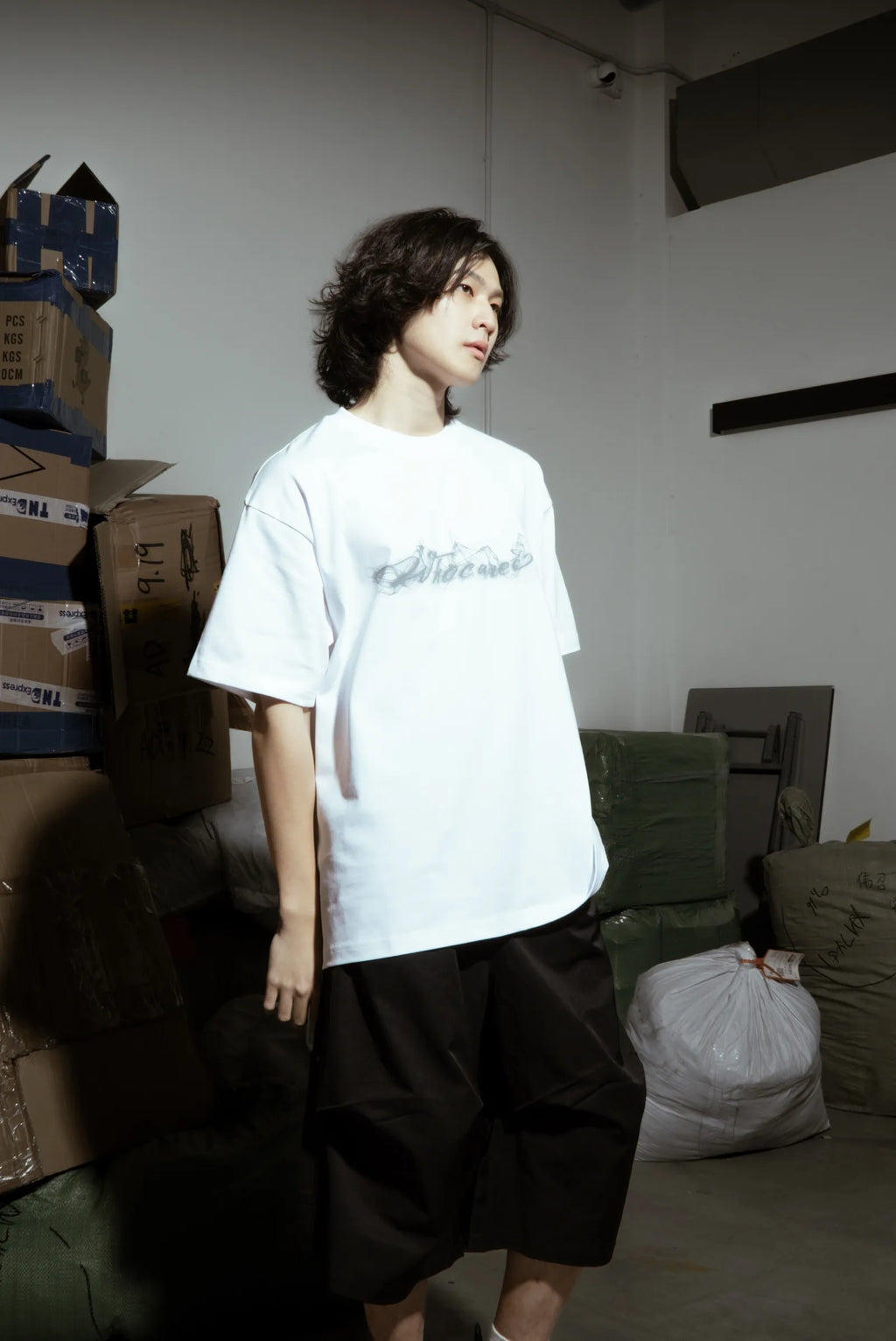 WHOCARES SMOKE LOGO TEE WHITE