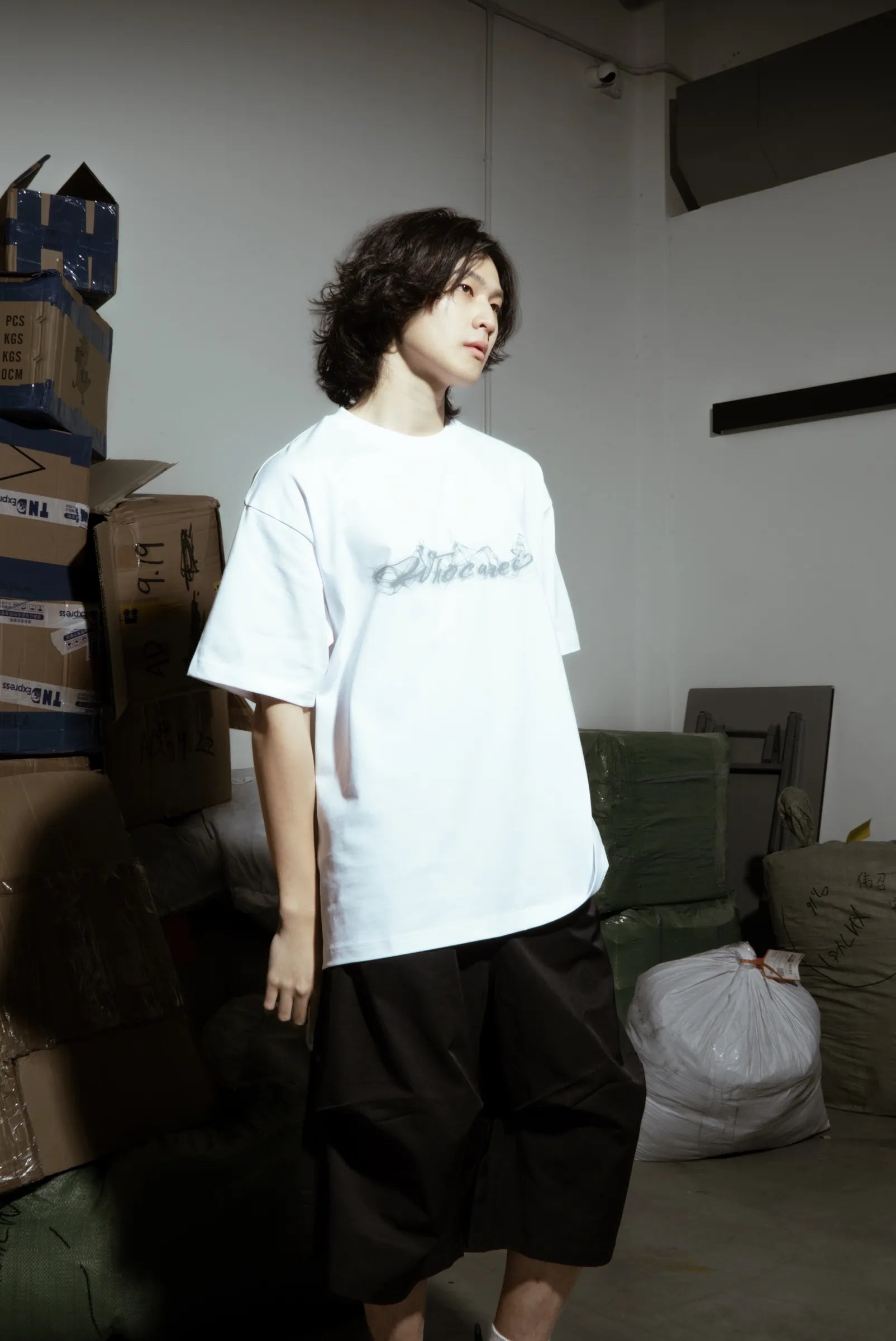 WHOCARES SMOKE LOGO TEE WHITE