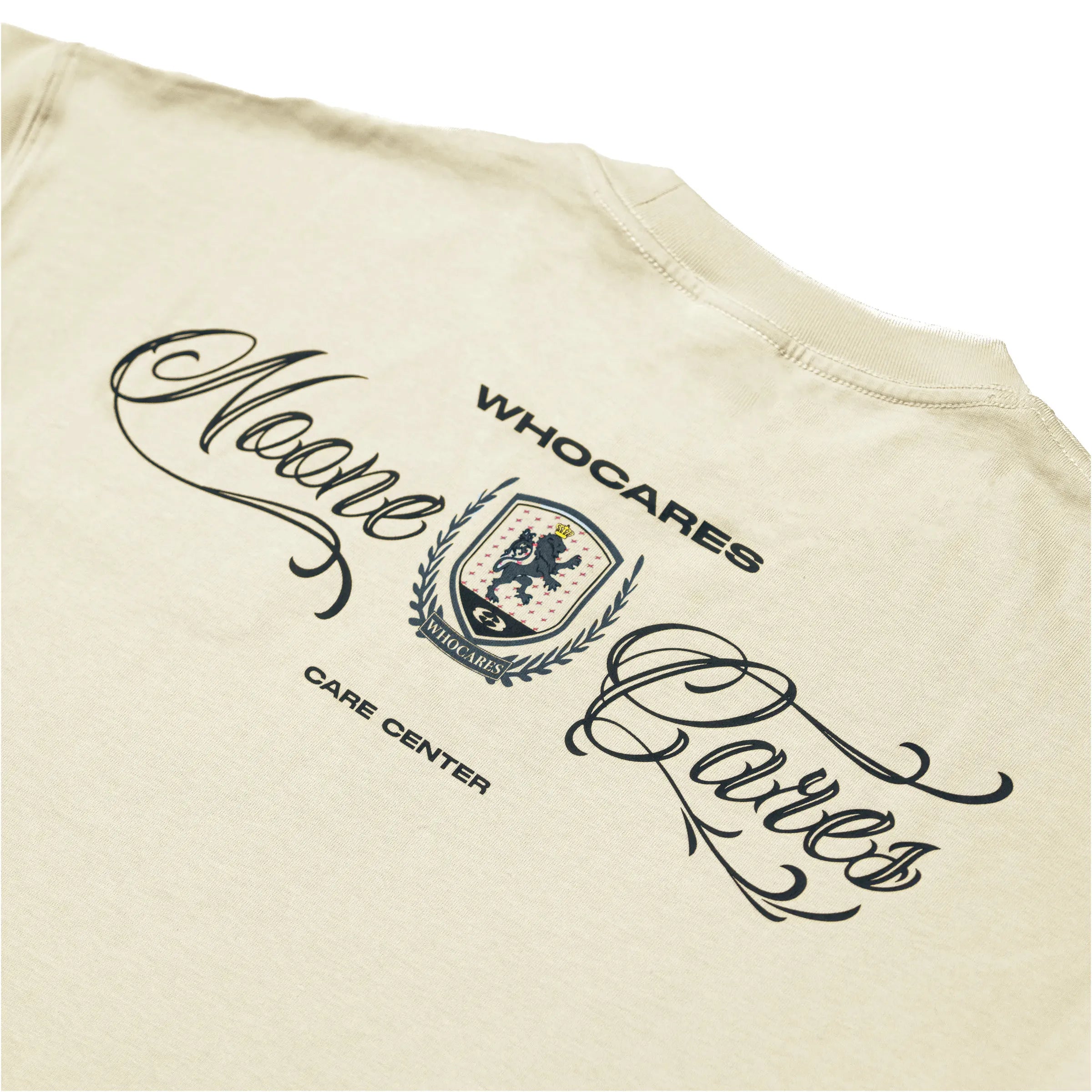 WHOCARE EMBLEM TEE BEIGE