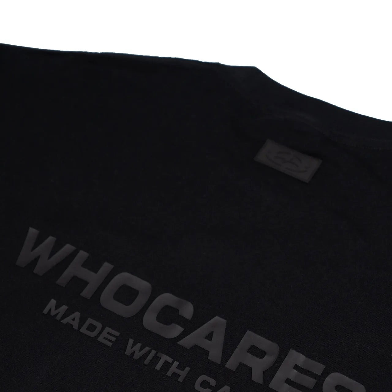 WHOCARES LOGO TEE BLACK