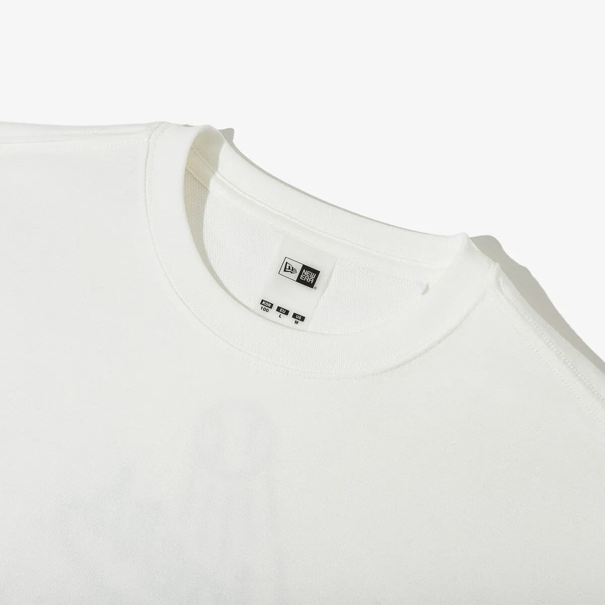 NEWERA CE43 WHITE TEE