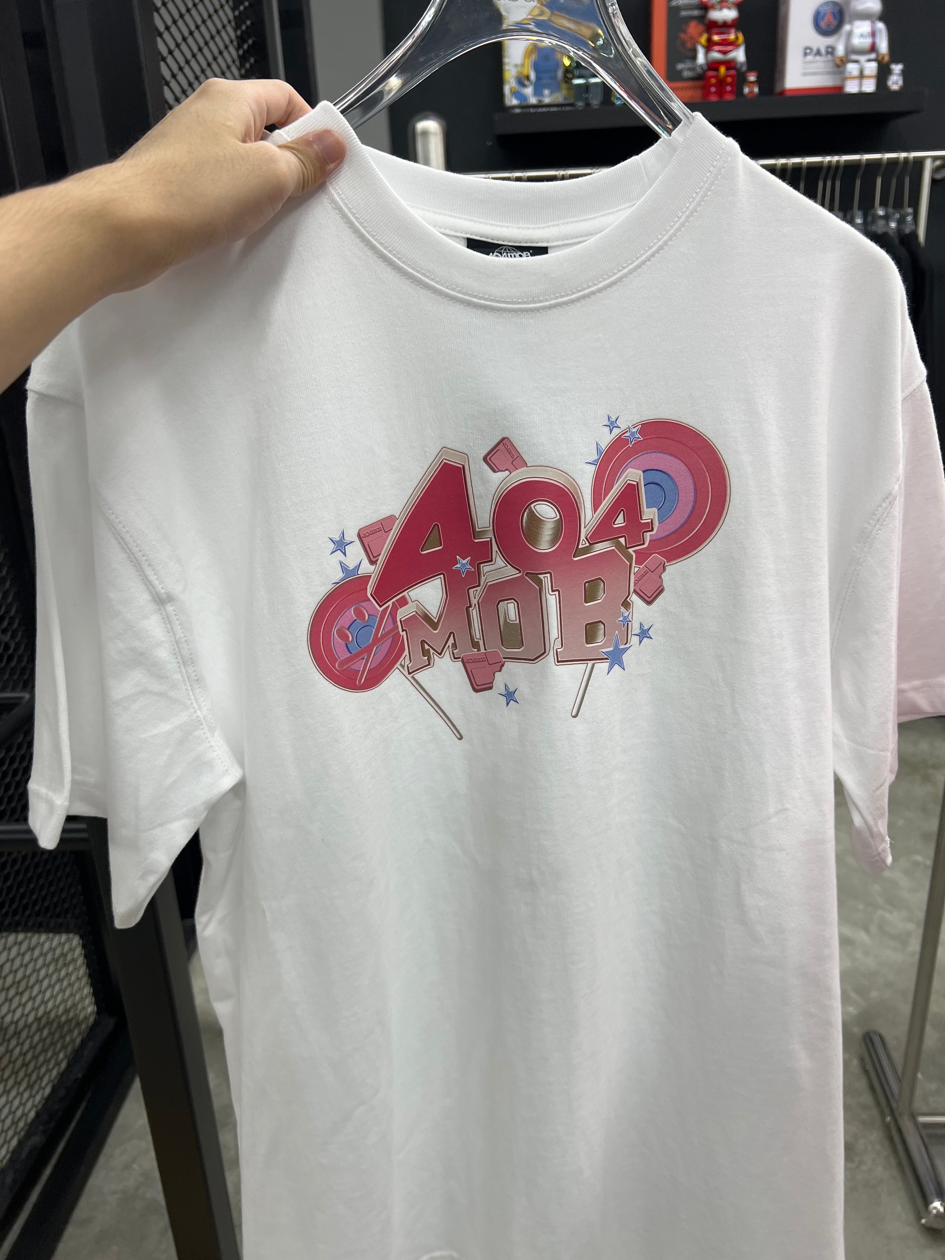 404 TEE 002