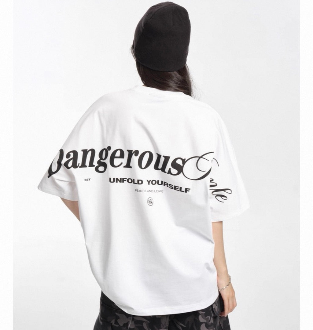 Dangerous people tee white 010