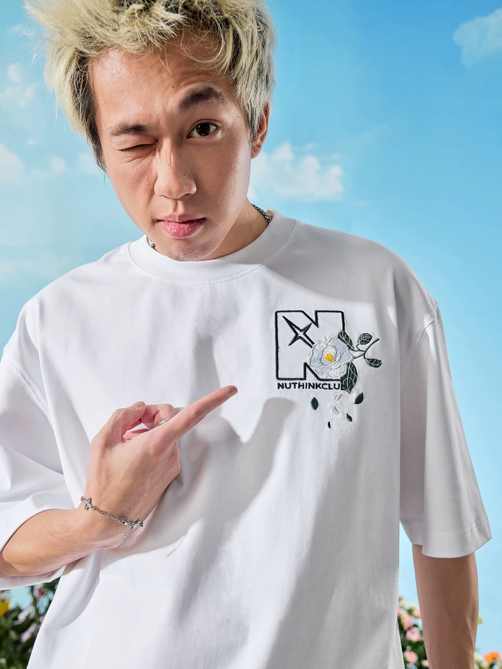 NUTHINK TEE WHITE 007