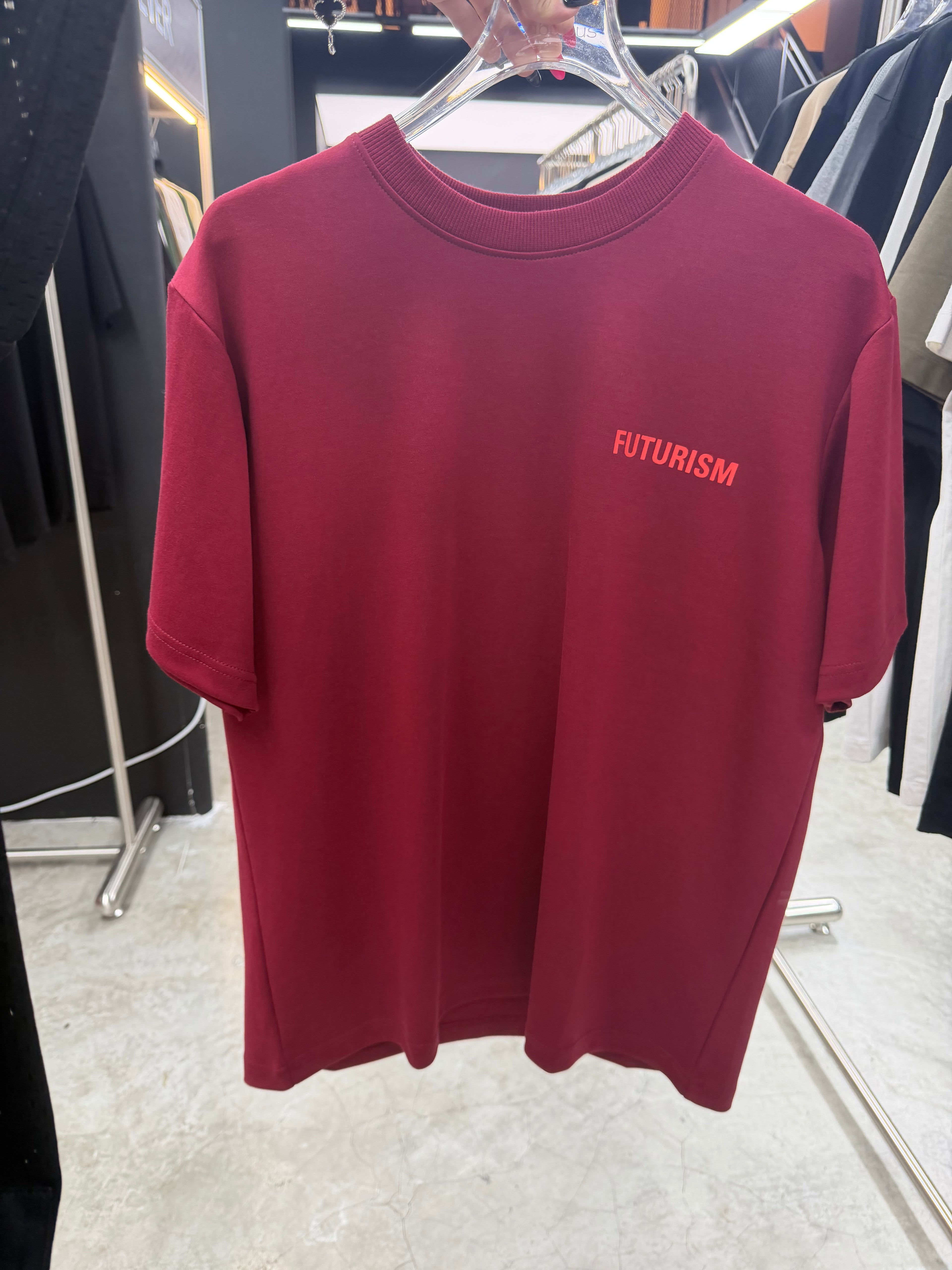 FUTURISM 27 FLURRY WORDING TEE MAROON