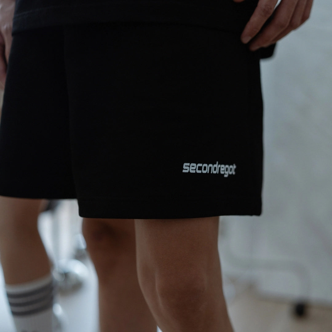 2ND ESSENTIALS SHORT BLACK