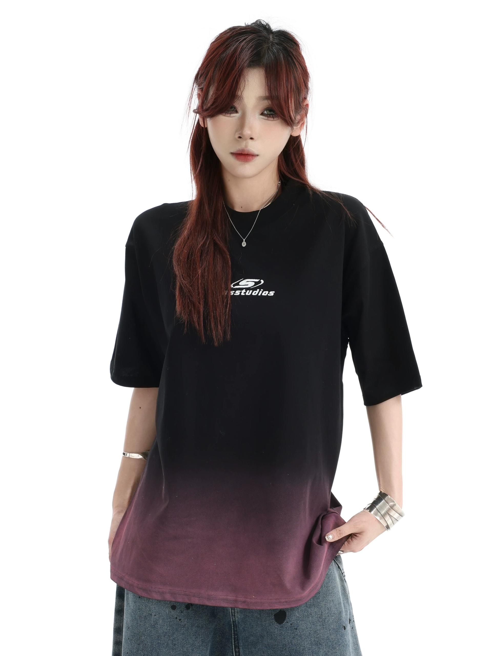INS STUDIOS  SPRAY PRINT  TEE BLACK PINK