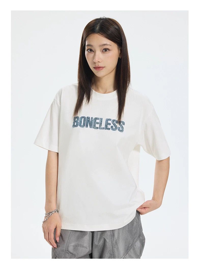 BONELESS DENIM LIKE PATCH PRINT TEE WHITE