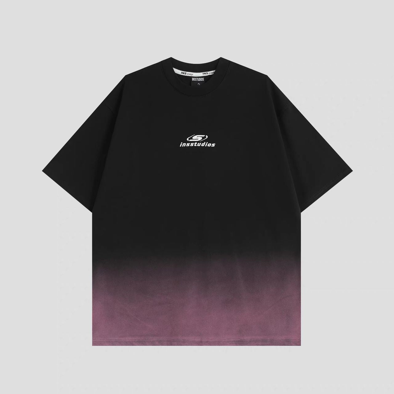 INS STUDIOS  SPRAY PRINT  TEE BLACK PINK